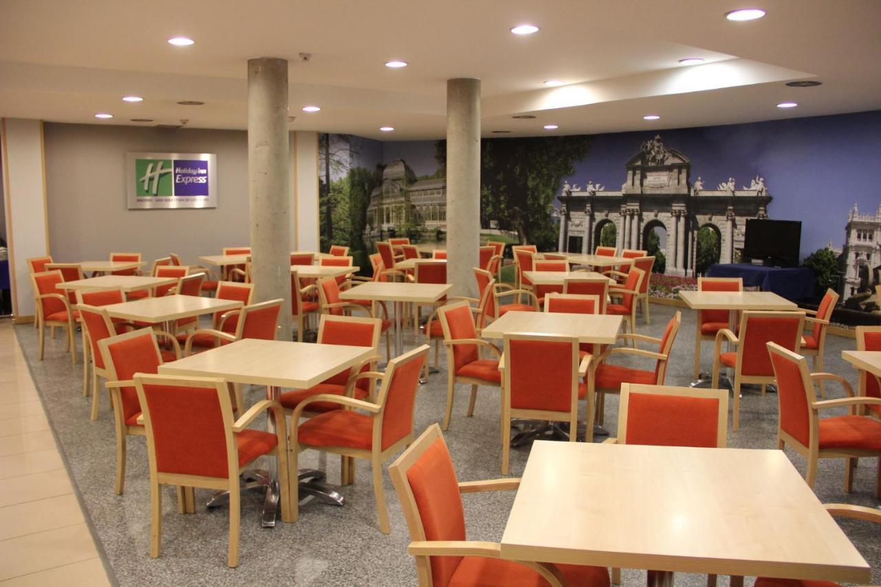 Holiday Inn Express San Sebastian De Los Reyes, An Ihg Hotel מראה חיצוני תמונה